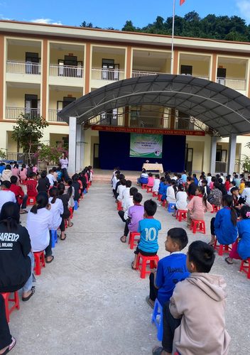 TUYÊN TRUYỀN PHÒNG CHỐNG TÁC HẠI CỦA THUỐC LÁ TẠI TRƯỜNG PTDTBT TH&THCS MƯỜNG TÙNG
