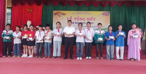 Lễ tổng kết năm học 2024-2025